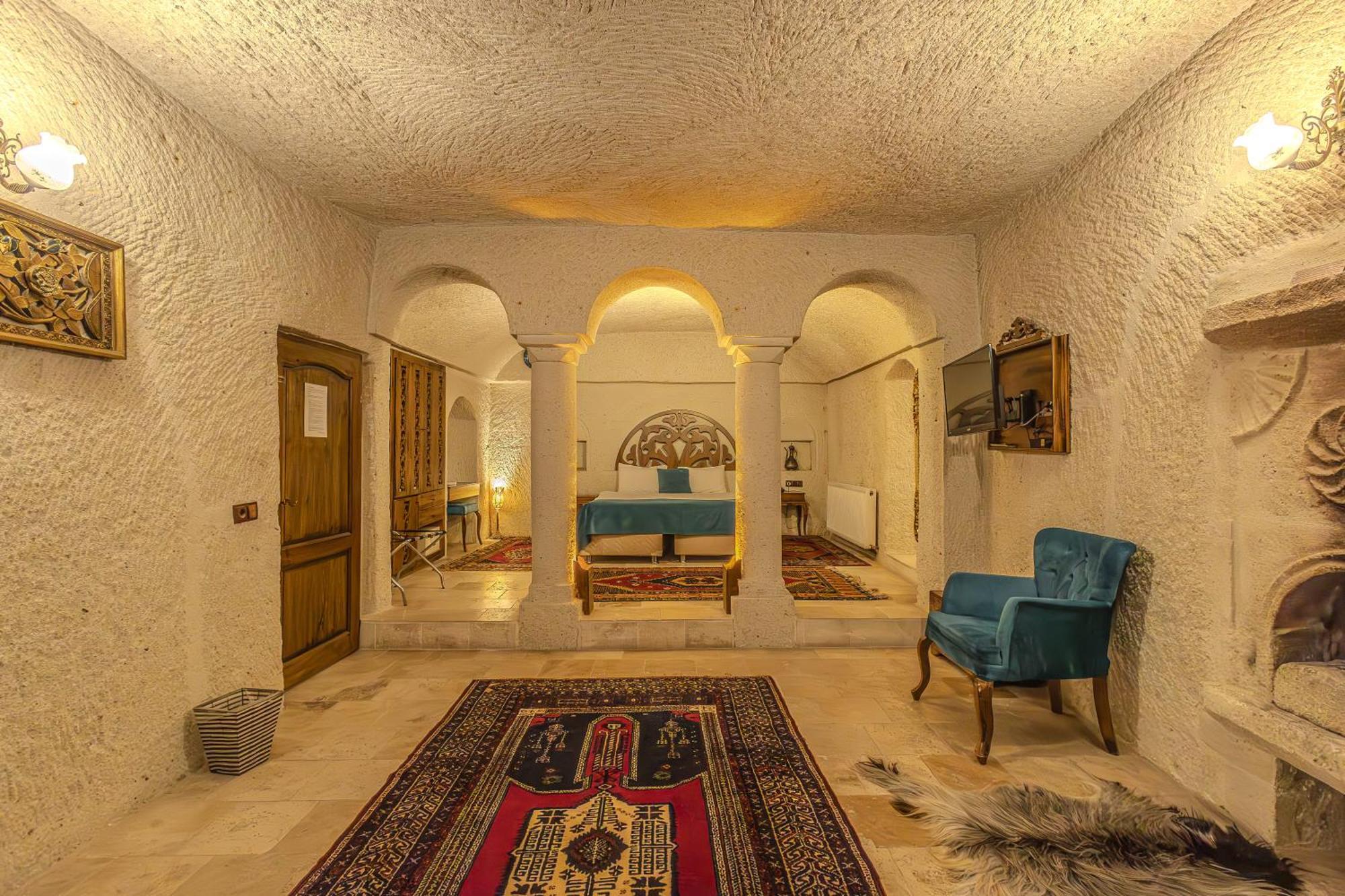 Milagre Cave Cappadocia Cavusin